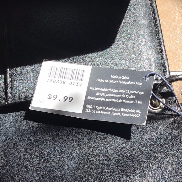 Sparkly Minicci Wallet with Keyring - Picture 4 of 6